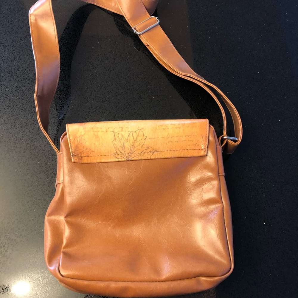 Handbag - Picture 2 of 3